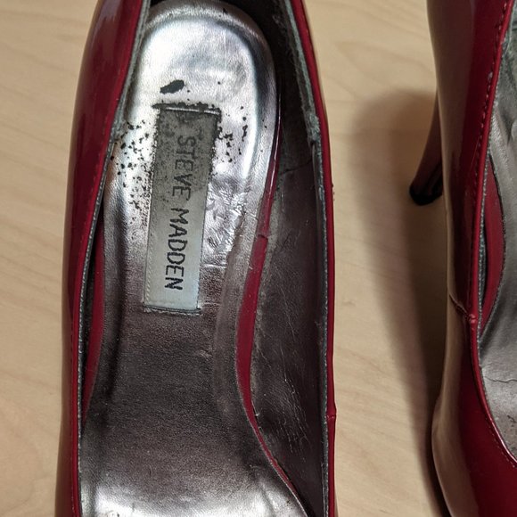 Burgundy Steve Madden used High heels - Picture 2 of 10
